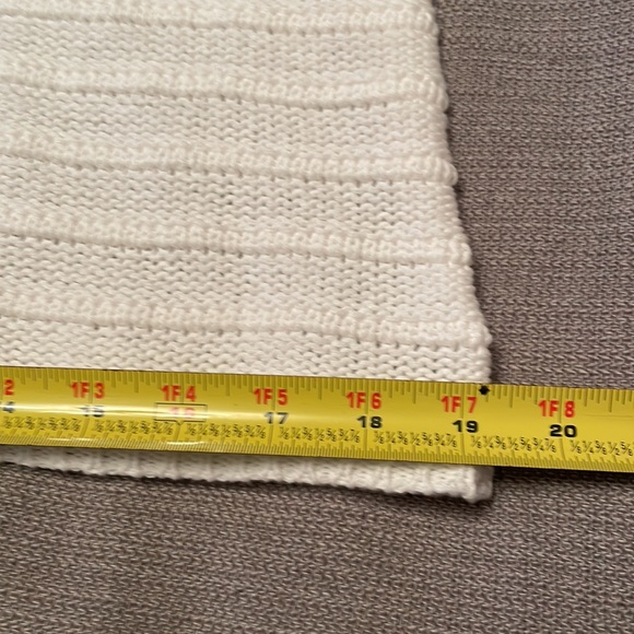 NWOT LOFT Outlet LOUNGE Crochet Top - Picture 10 of 12